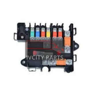 Borne positive de batterie (+) Iveco Daily 2014-2019 avec fusibles 5801585977